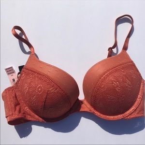 2 for 1: Victoria Secret Push-Up&Multi-Way Bro